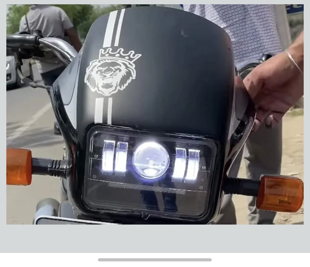 SPLENDOR HEADLIGHT LAMP 4 LED PLANE