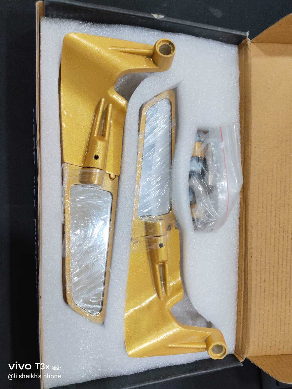 SR REAR view MIRROR