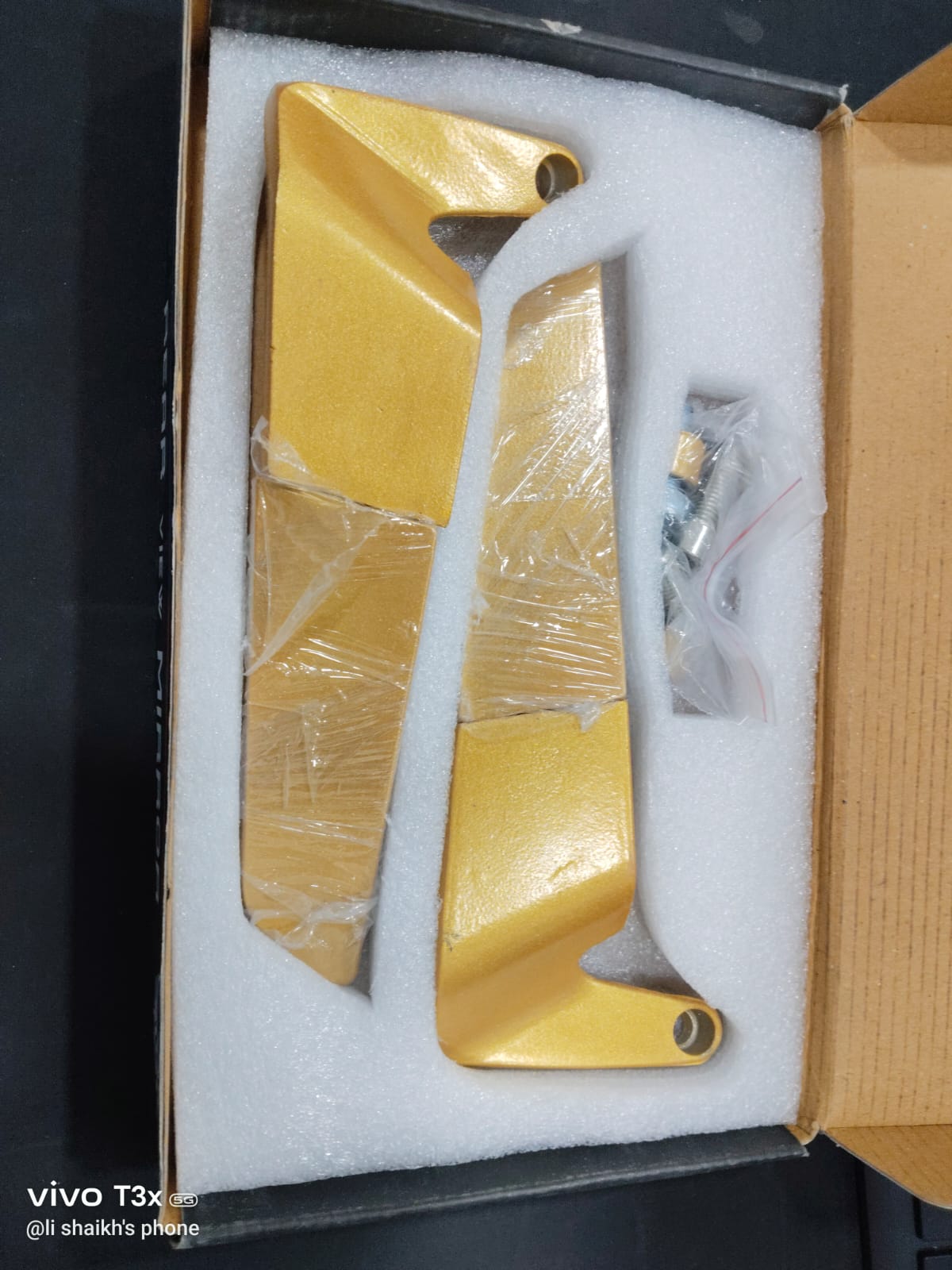 SR REAR view MIRROR